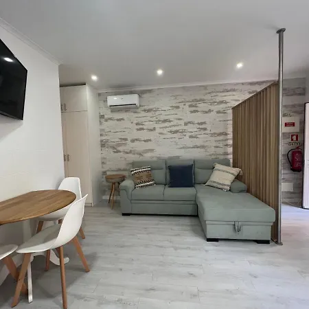 Bluebay - Laura Apartment *