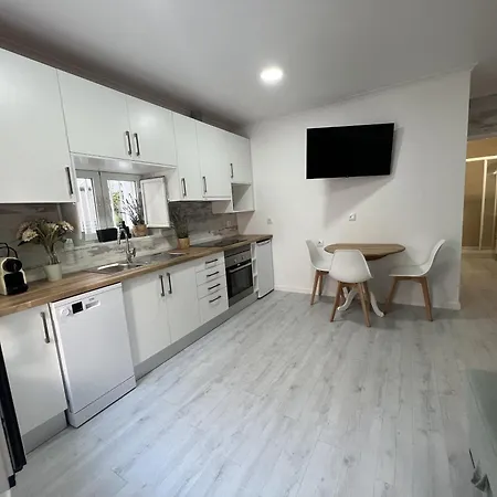 Blue Bay - Laura Sesimbra