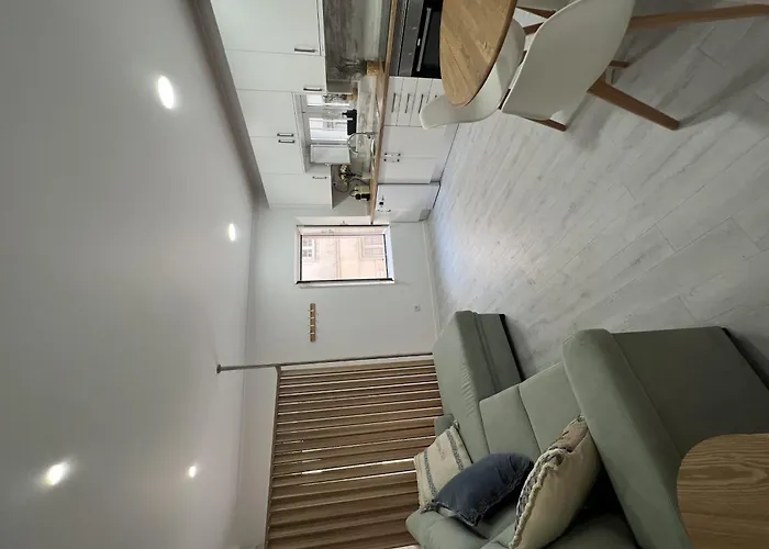 Blue Bay - Laura Σεσίμπρα